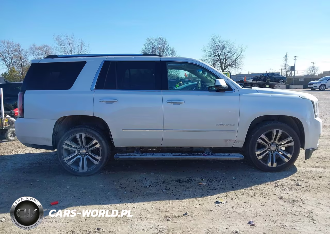 2017 GMC Yukon Denali VIN:1GKS2CKJ9HR378470 - 13