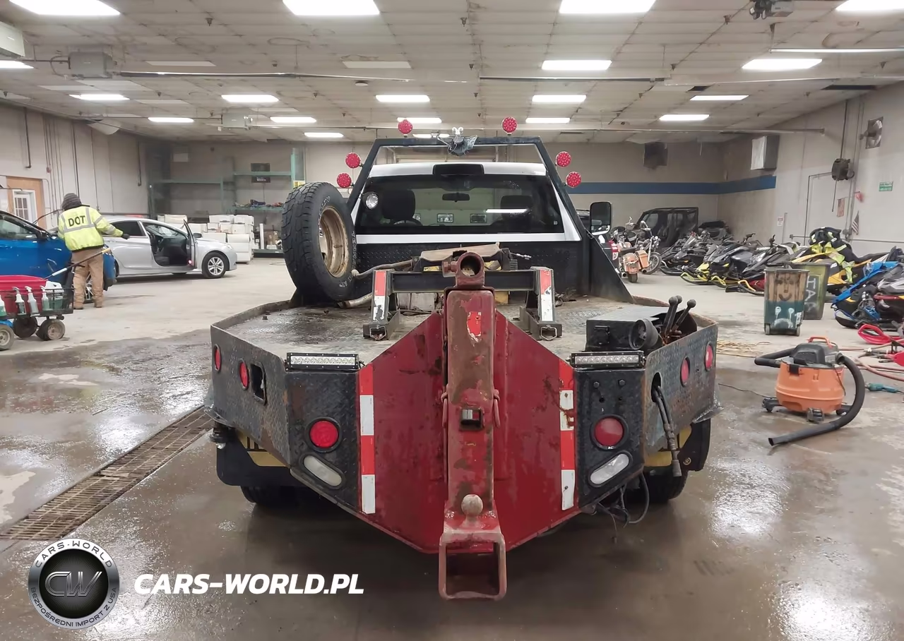 2011 Ram Ram 3500 Hd Chassis St-Slt VIN:3D6WZ4EL8BG595215 - 16