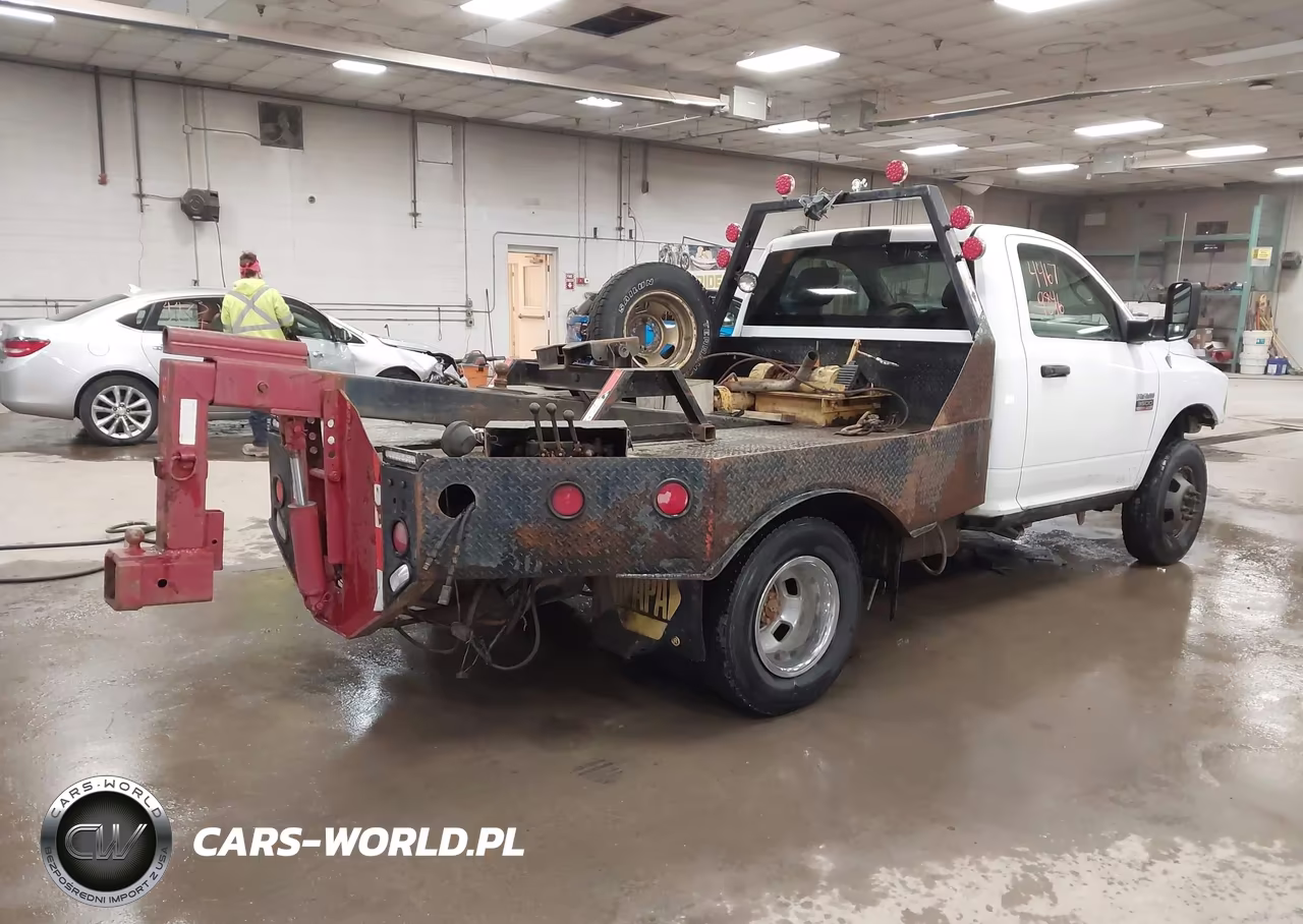 2011 Ram Ram 3500 Hd Chassis St-Slt VIN:3D6WZ4EL8BG595215 - 4