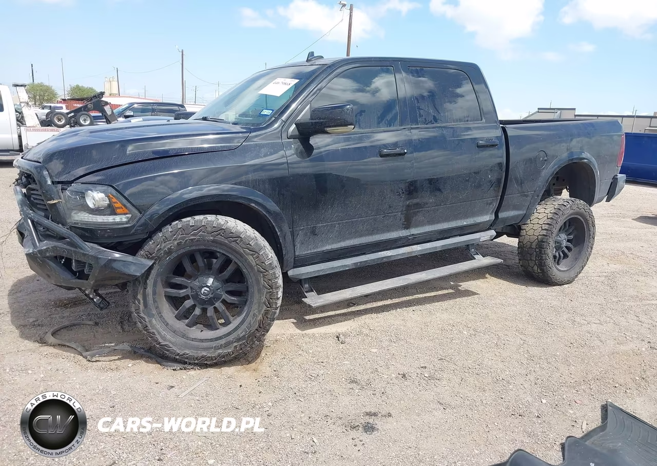 2018 Ram 2500 Laramie 4X4 6'4 Box VIN:3C6UR5FL0JG405981 - 2