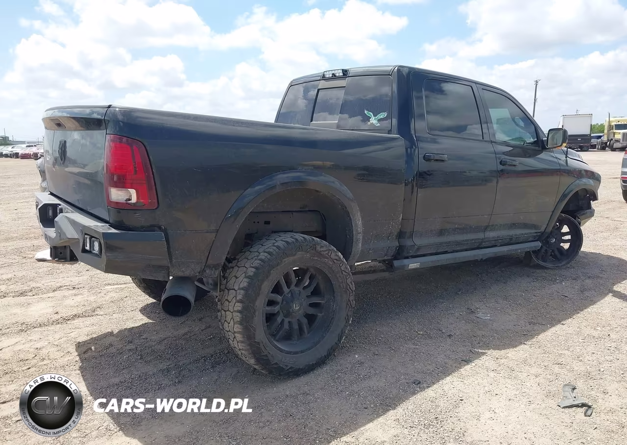 2018 Ram 2500 Laramie 4X4 6'4 Box VIN:3C6UR5FL0JG405981 - 4