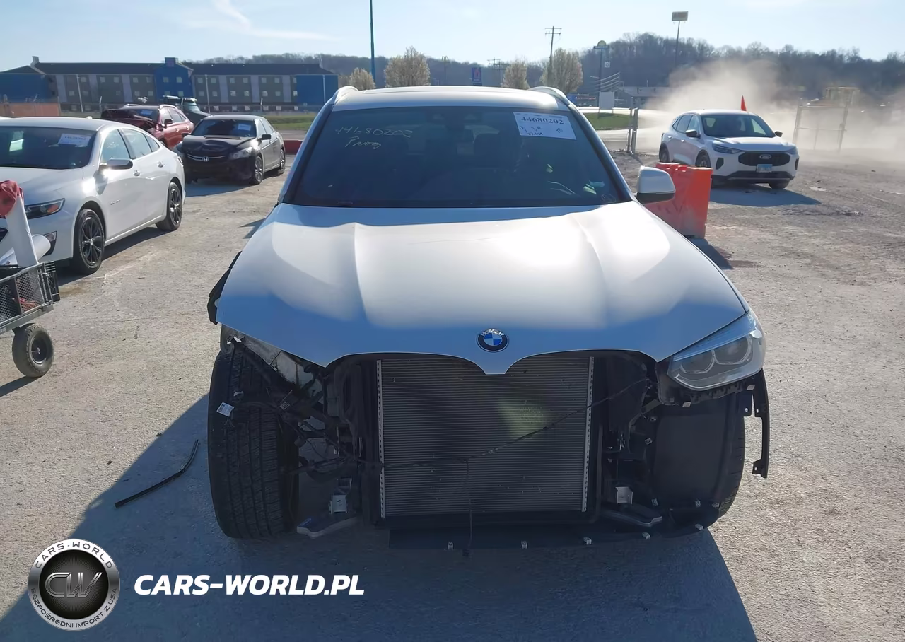 2018 BMW X3 xDrive30I VIN:5UXTR9C5XJLD59081 - 13
