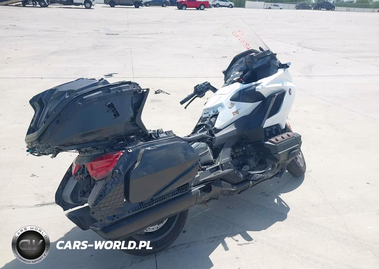 2023 Honda Gl1800 VIN:JH2SC790XPK500443 - 4