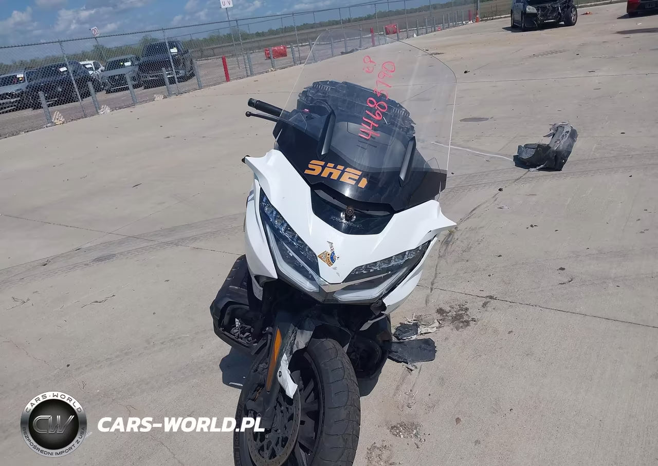 2023 Honda Gl1800 VIN:JH2SC790XPK500443 - 5