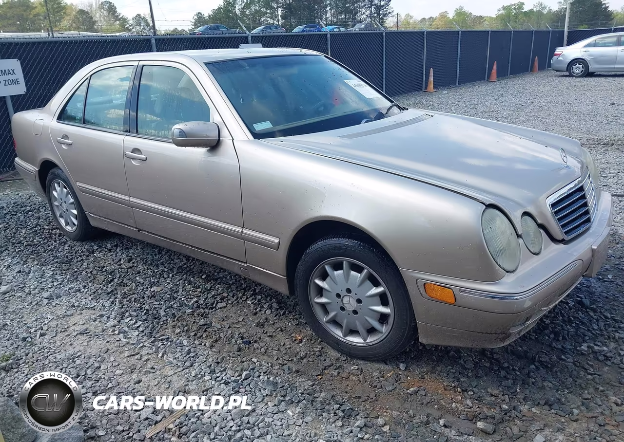 2001 Mercedes-Benz E 320