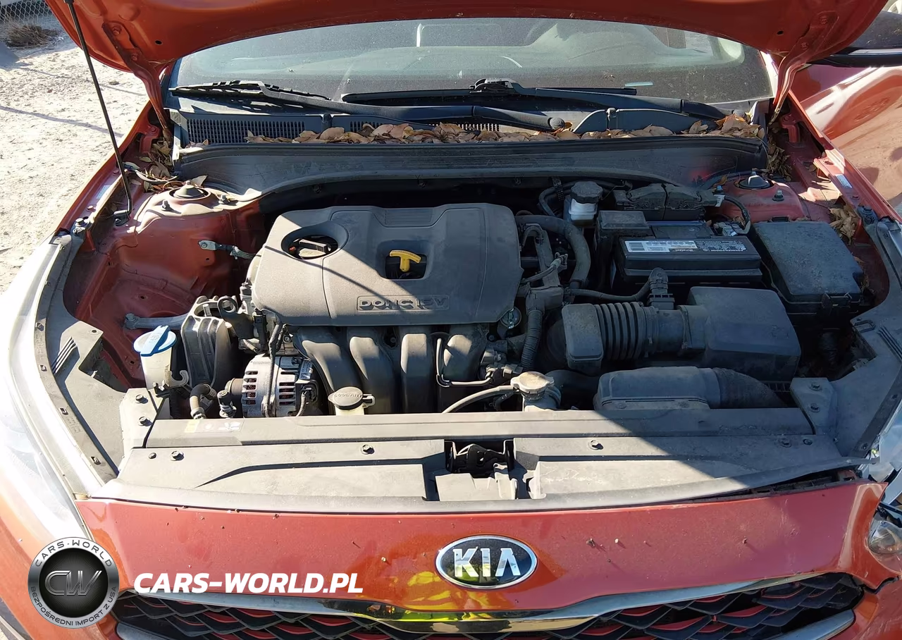 2020 Kia Forte Gt-Line VIN:3KPF34ADXLE141602 - 10