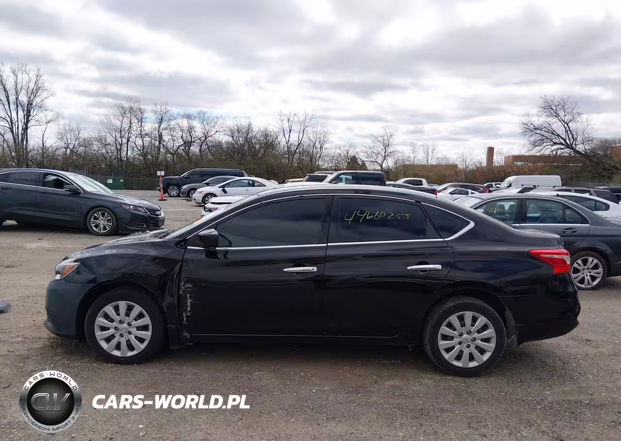 2017 Nissan Sentra S VIN:3N1AB7APXHY380052 - 14