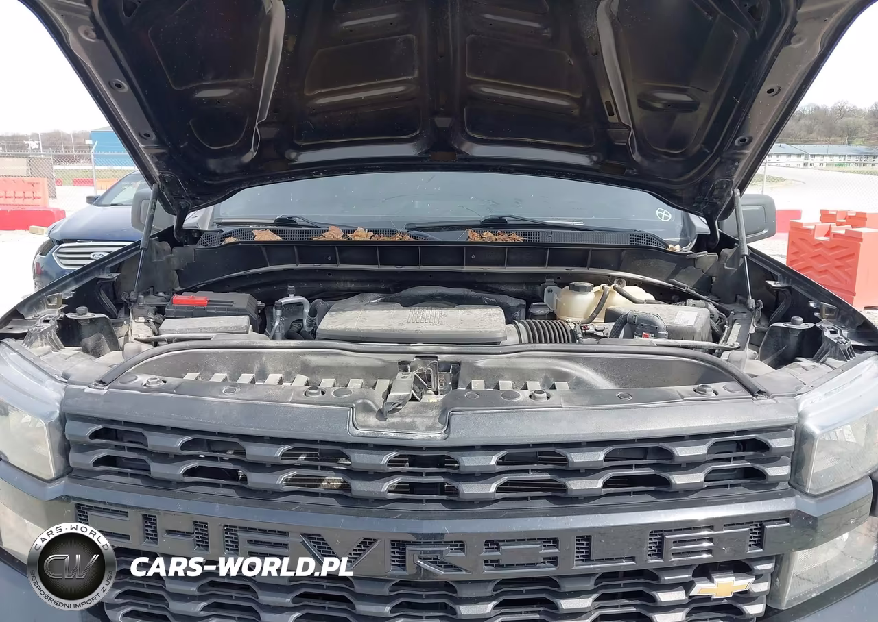 2020 Chevrolet Silverado 1500 Custom VIN:1GCUYBEF9LZ311185 - 10