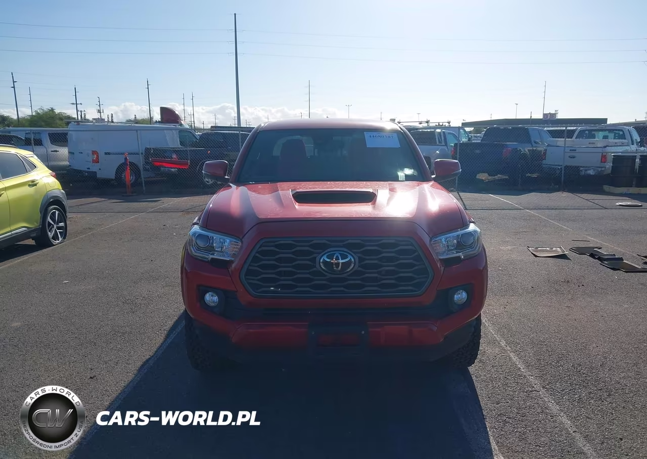 2022 Toyota Tacoma VIN:3TYCZ5AN7NT080741 - 12