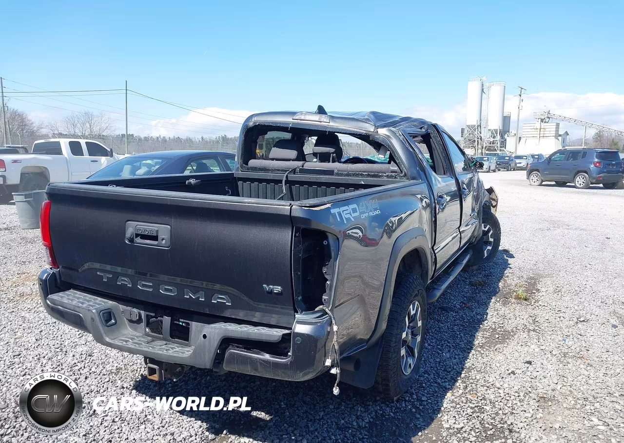 2018 Toyota Tacoma Trd Off Road VIN:3TMCZ5AN9JM185920 - 15