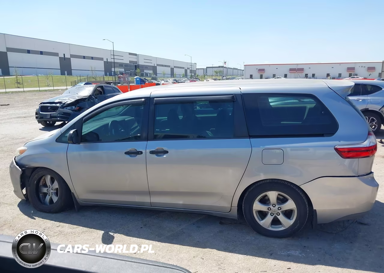 2016 Toyota Sienna L 7 Passenger VIN:5TDZK3DC9GS703191 - 14