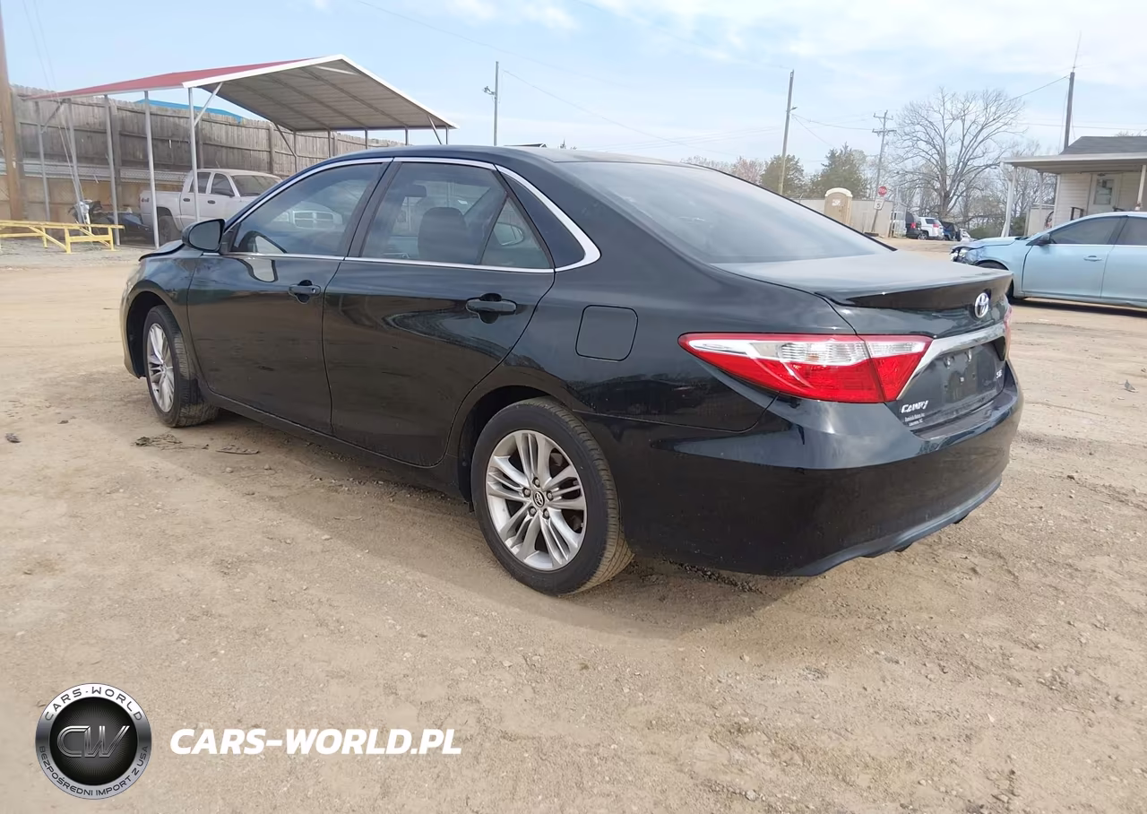 2015 Toyota Camry Se VIN:4T1BF1FK3FU934060 - 3