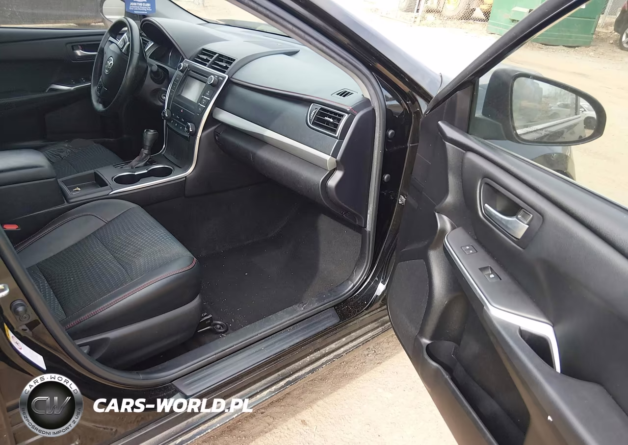 2015 Toyota Camry Se VIN:4T1BF1FK3FU934060 - 5