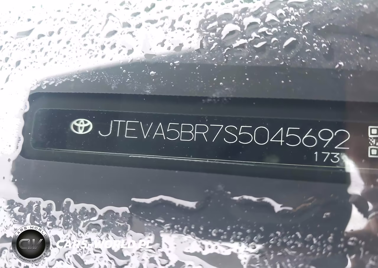 2025 Toyota 4Runner Trd Off Road Premium VIN:JTEVA5BR7S5045692 - 17