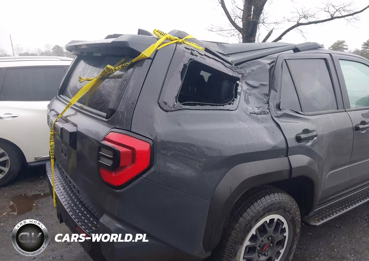2025 Toyota 4Runner Trd Off Road Premium VIN:JTEVA5BR7S5045692 - 6