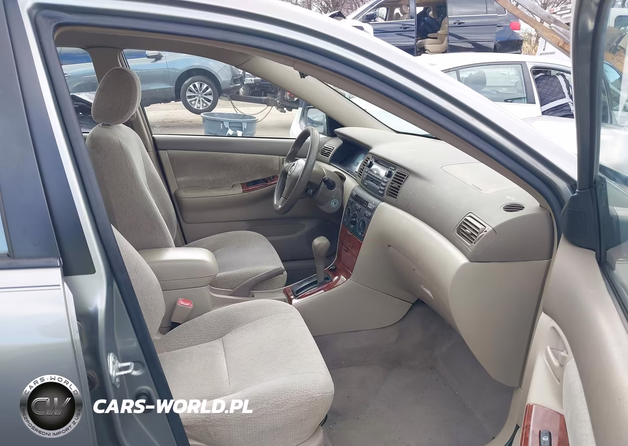 2004 Toyota Corolla Le VIN:JTDBR32E742032396 - 5