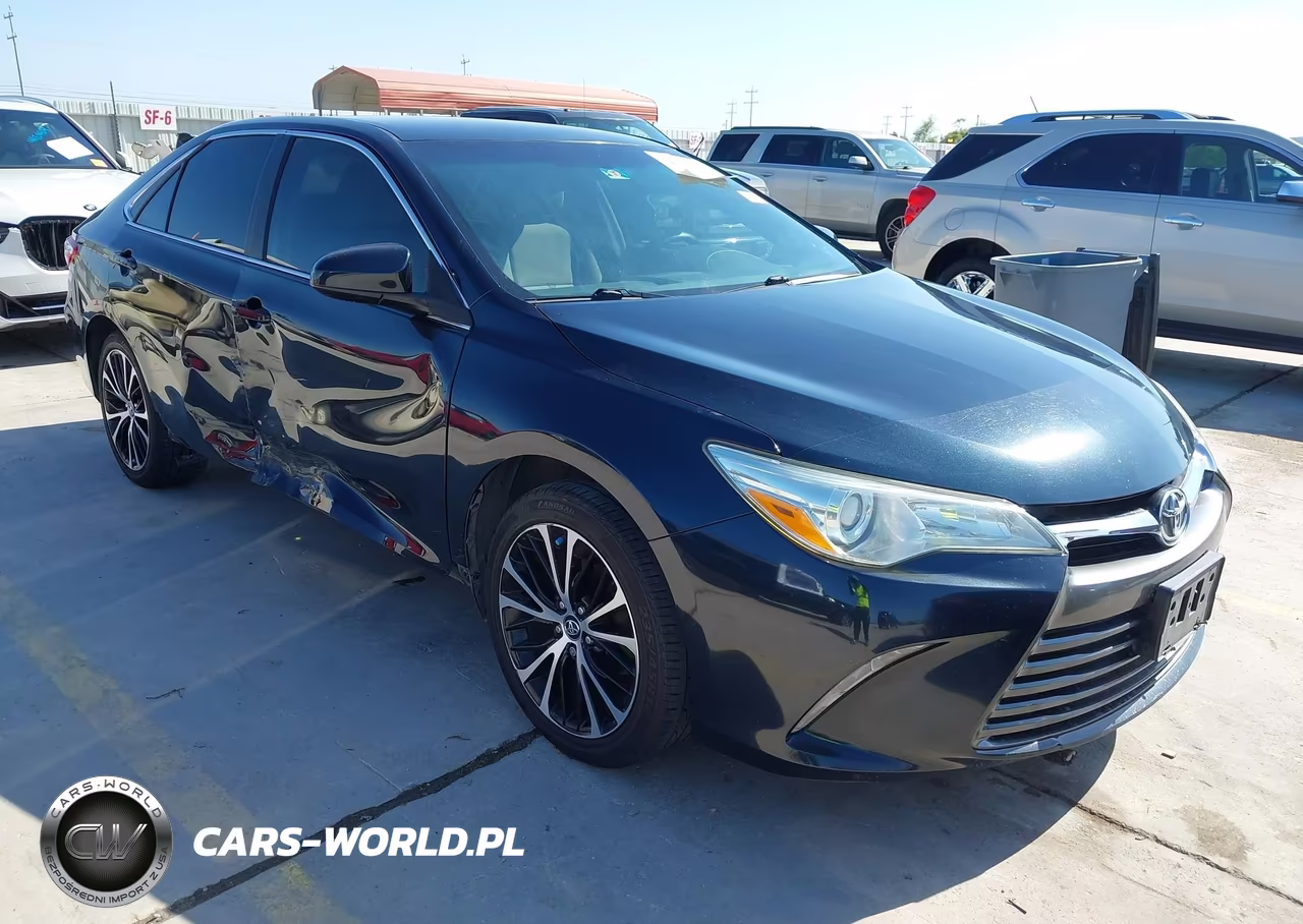 2017 Toyota Camry Le – zdjęcie 1 z 17