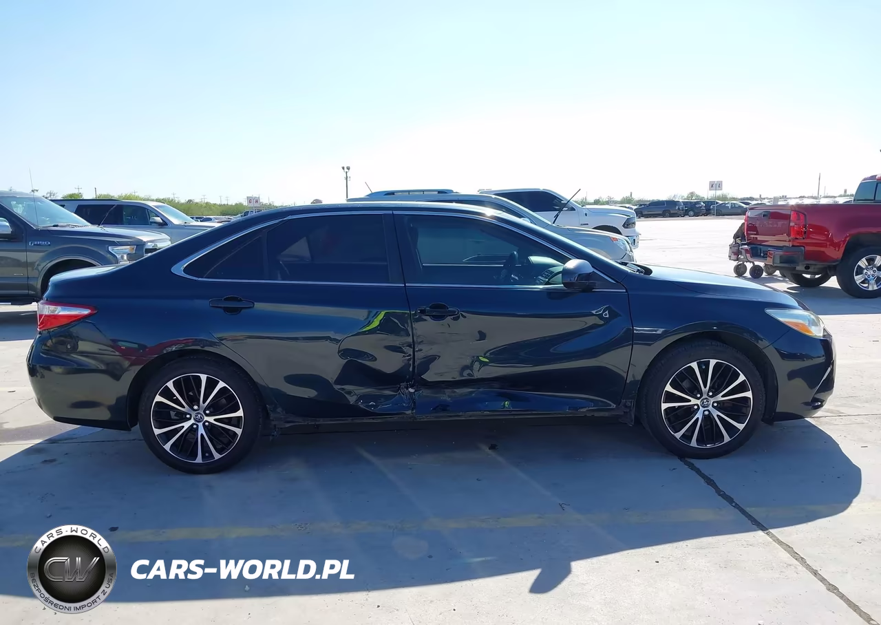 2017 Toyota Camry Le VIN:4T1BF1FK5HU311364 - 14