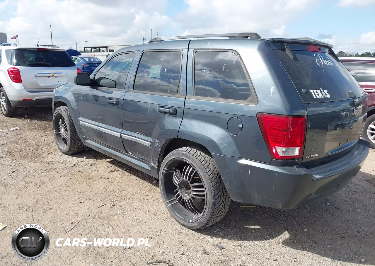 2007 Jeep Grand Cherokee Laredo VIN:1J8GS48K87C526478 - 3
