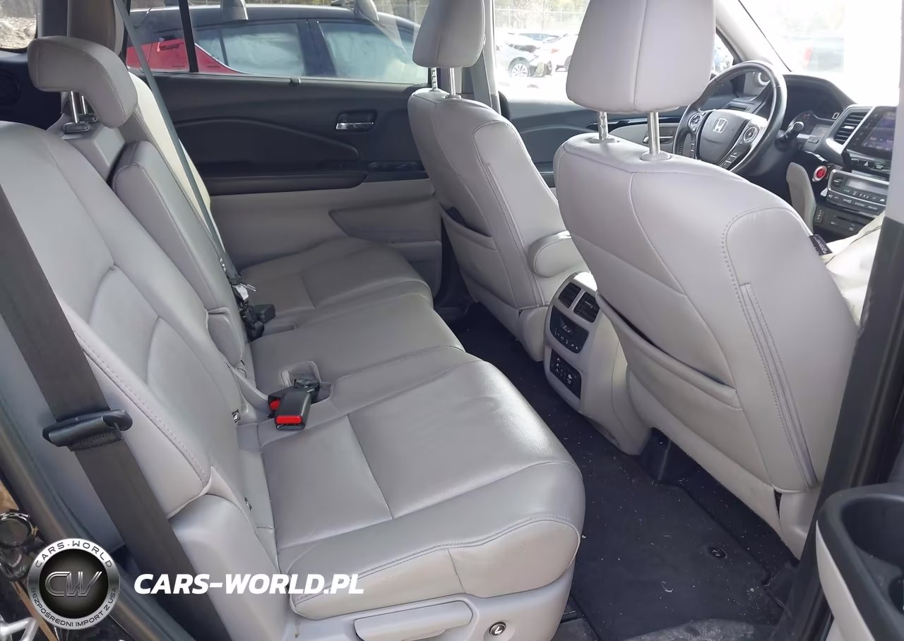 2017 Honda Pilot Touring VIN:5FNYF6H94HB094422 - 8