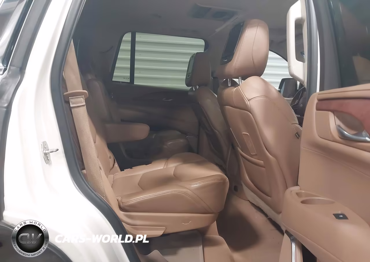 2015 Cadillac Escalade Platinum VIN:1GYS4PKJ0FR601760 - 8