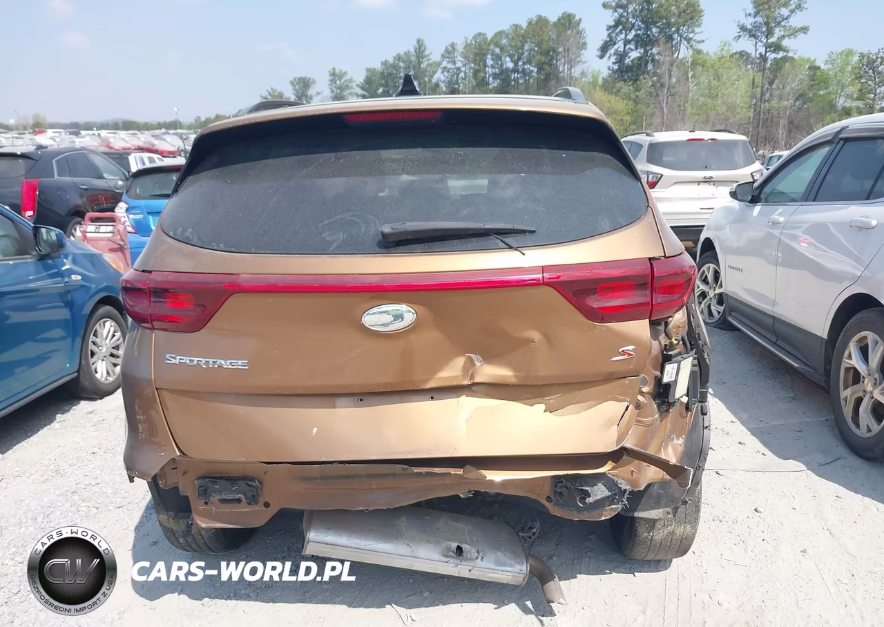 2020 Kia Sportage S VIN:KNDP63AC9L7823173 - 16