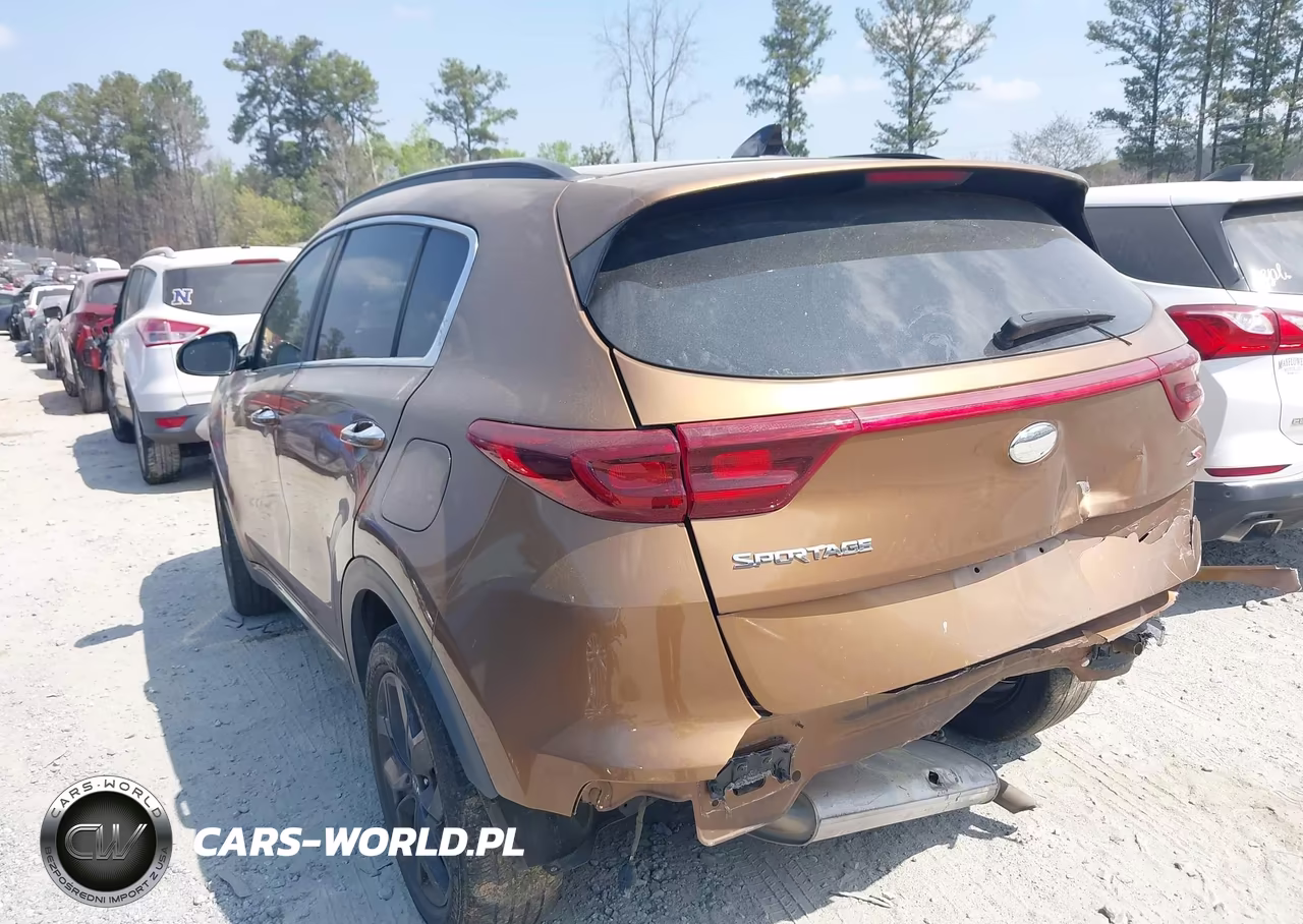2020 Kia Sportage S VIN:KNDP63AC9L7823173 - 3