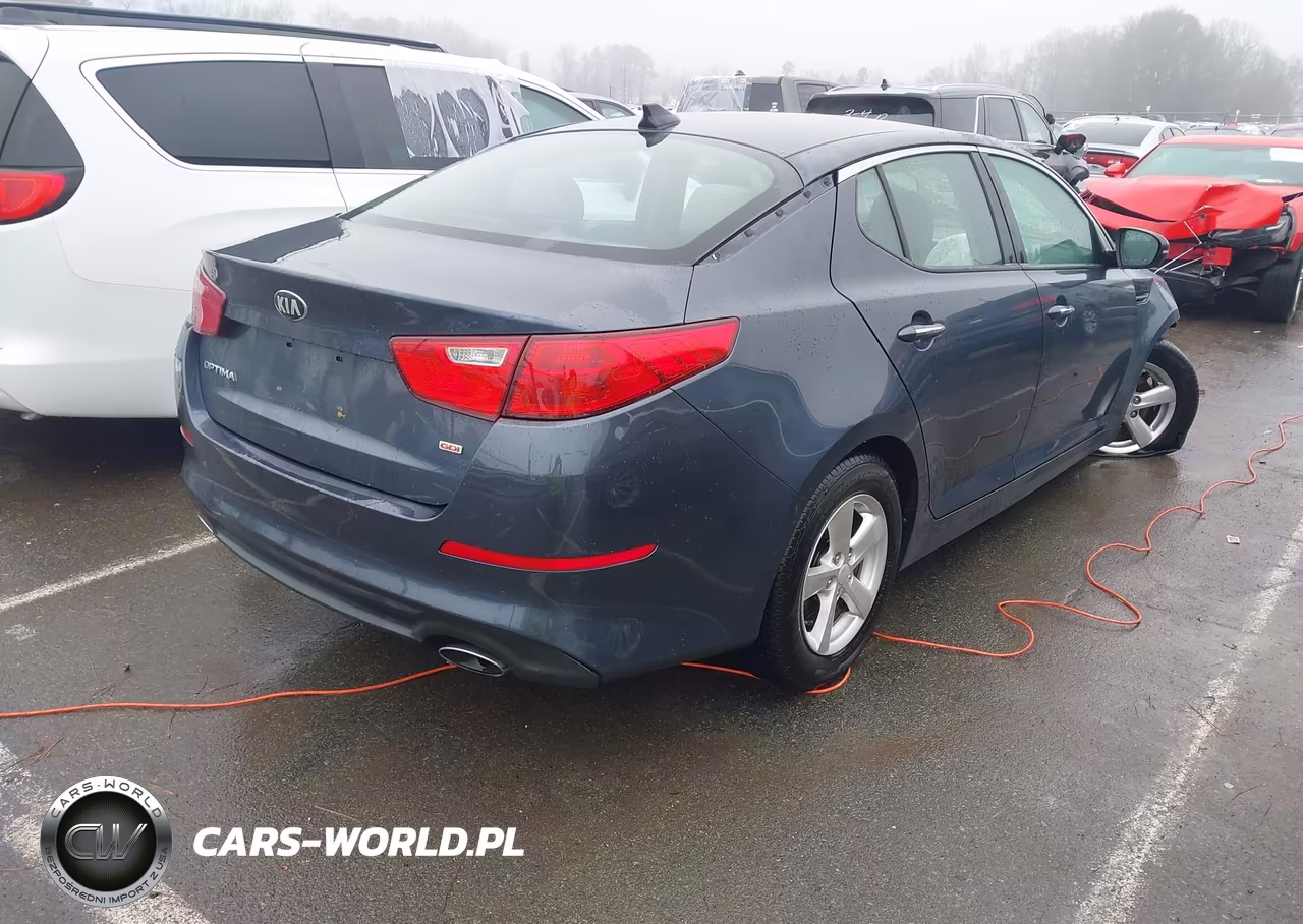 2015 Kia Optima Lx VIN:KNAGM4A79F5592870 - 4