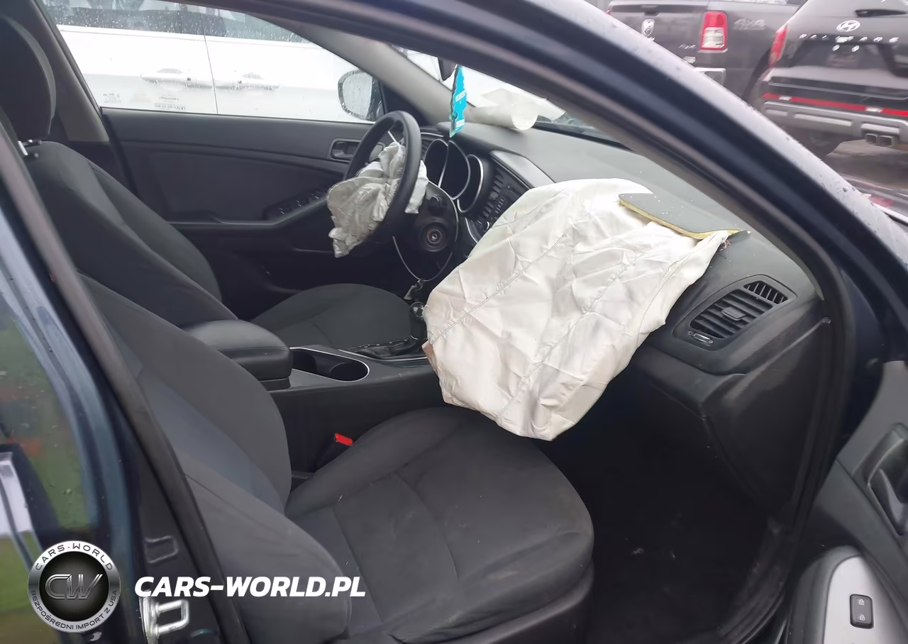 2015 Kia Optima Lx VIN:KNAGM4A79F5592870 - 5