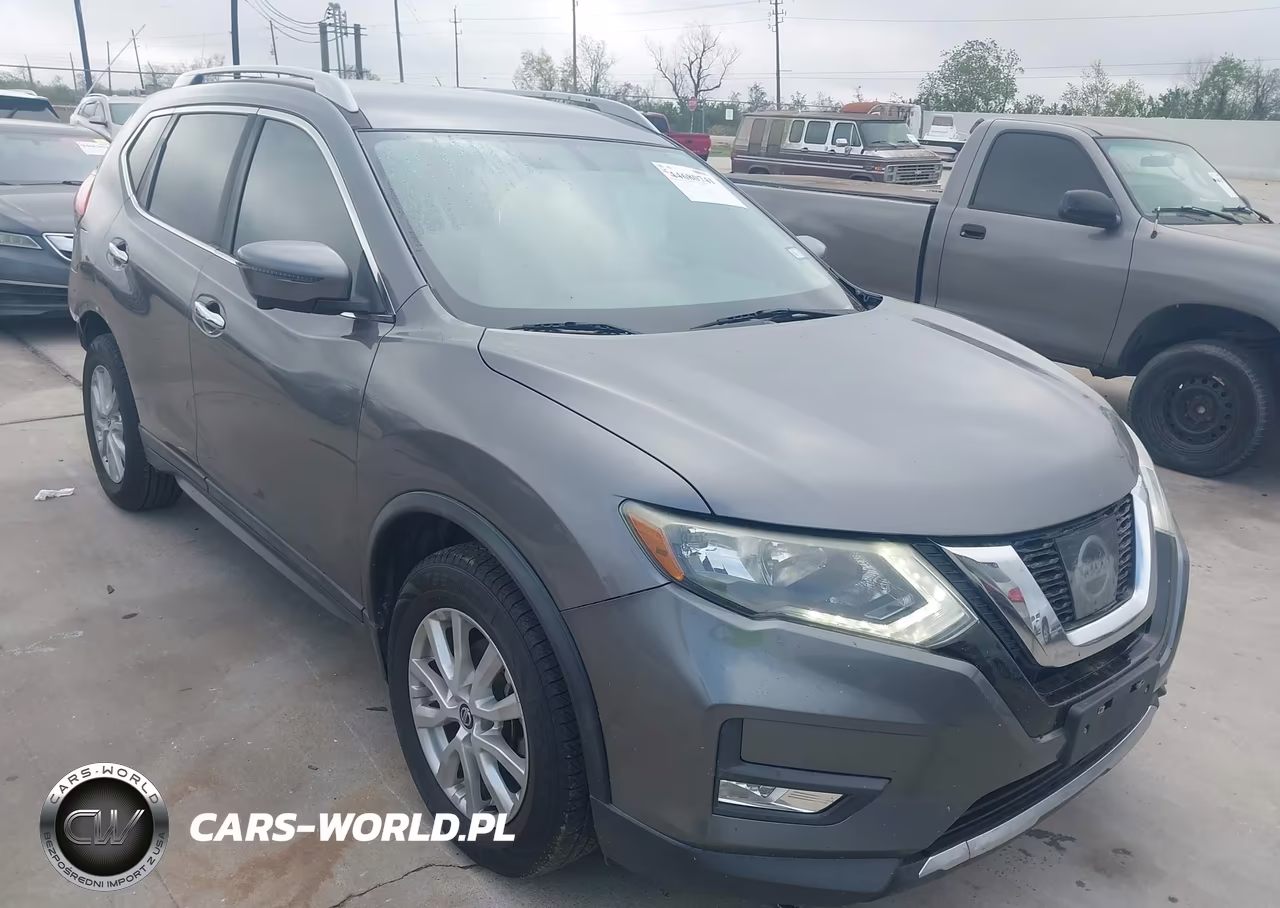 2017 Nissan Rogue Sv