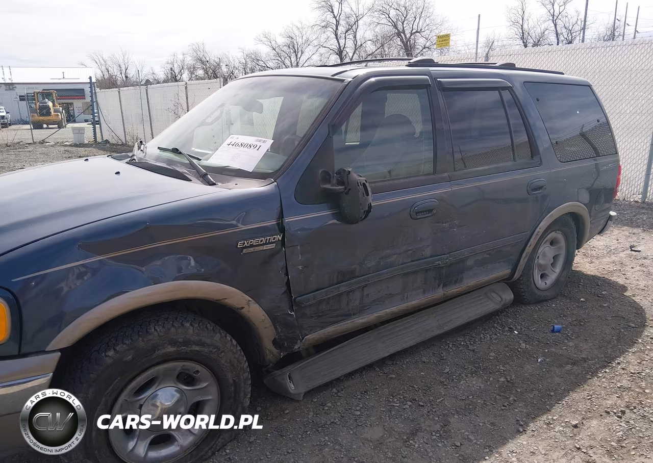 2002 Ford Expedition Eddie Bauer VIN:1FMPU18L82LA58023 - 6