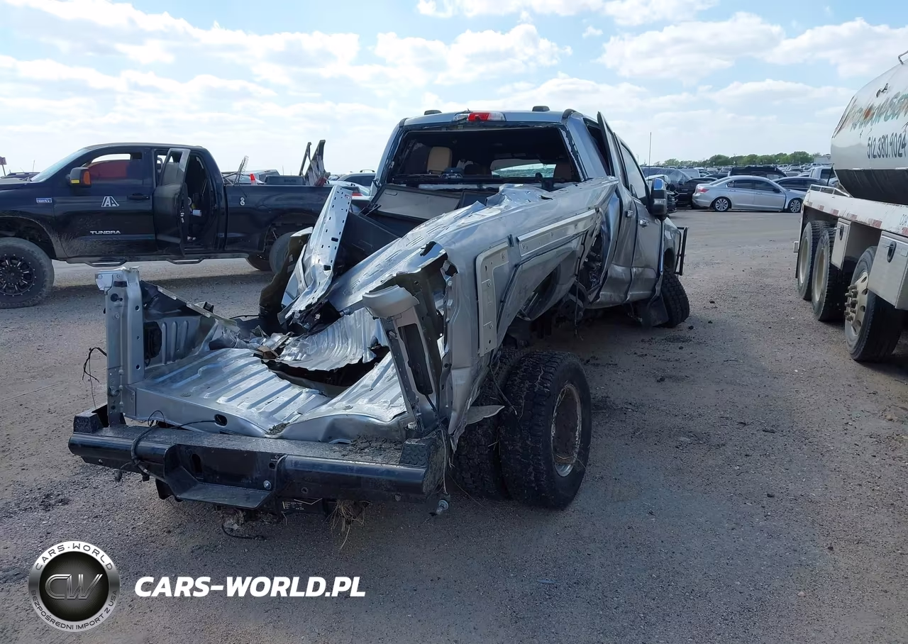 2024 Ford F-350 Lariat VIN:1FT8W3DT8RED84939 - 4