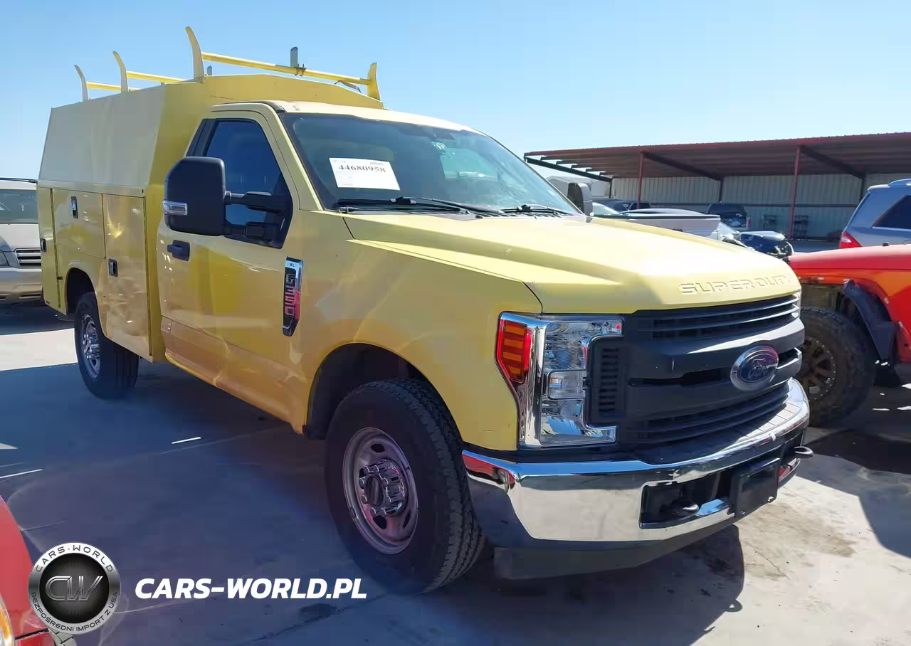 2018 Ford F-350 Xl