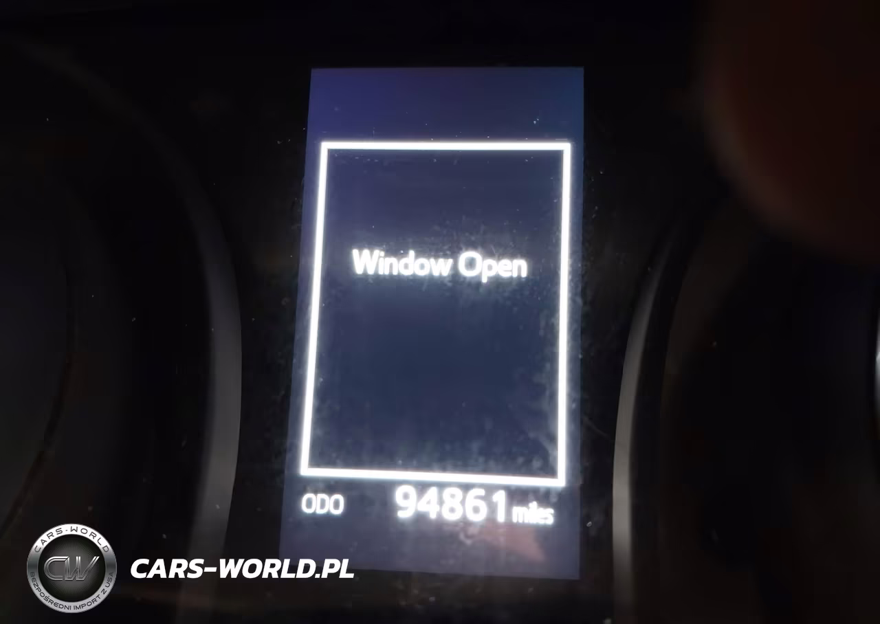 2018 Toyota Camry Le VIN:4T1B11HK2JU056450 - 15