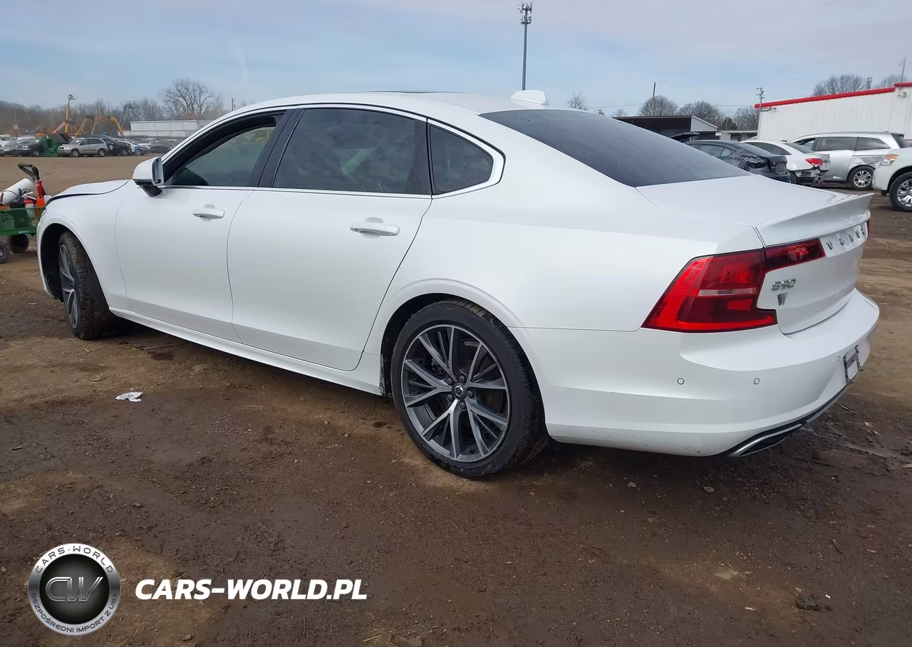 2019 Volvo S90 T6 Momentum VIN:LVYA22MK6KP082793 - 3