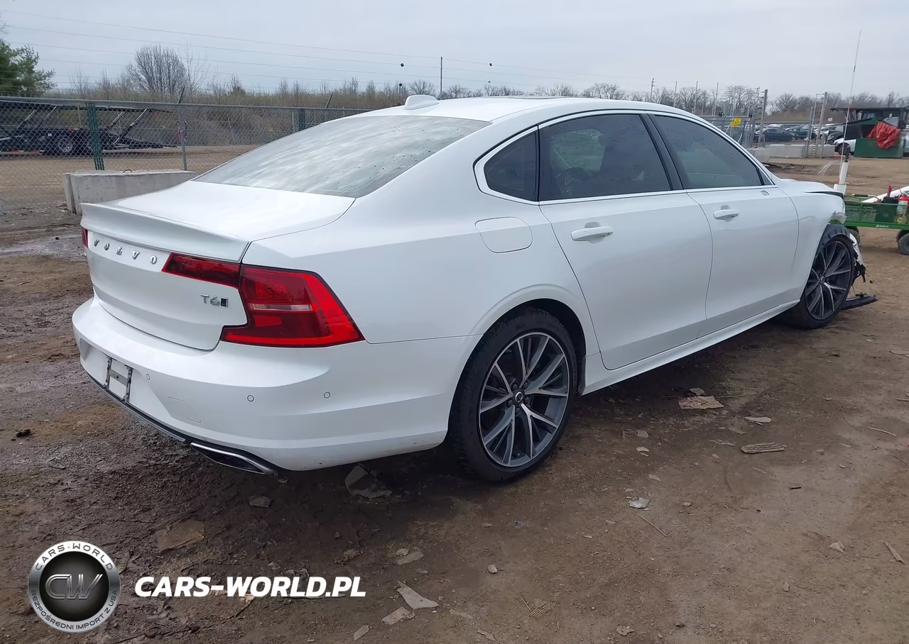 2019 Volvo S90 T6 Momentum VIN:LVYA22MK6KP082793 - 4