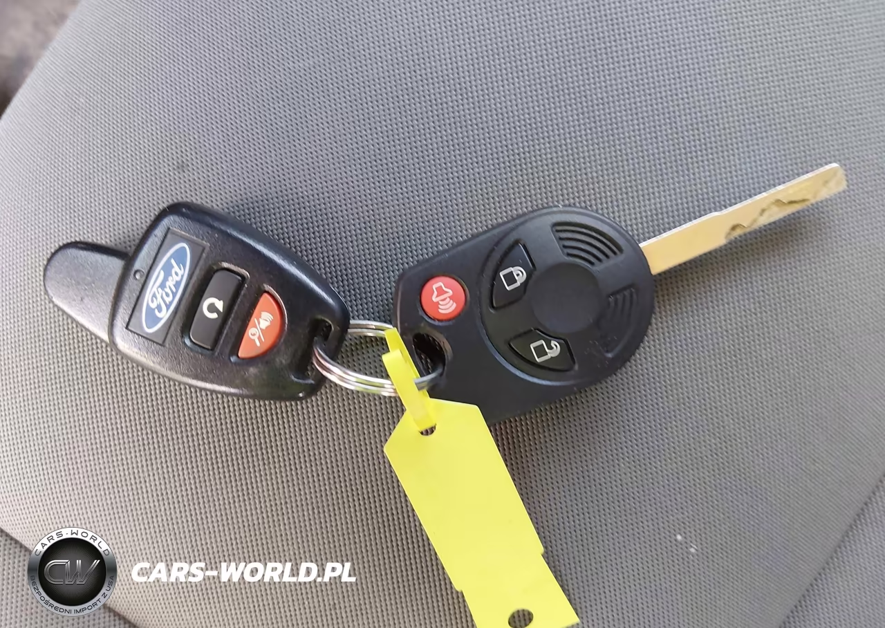 2016 Ford Escape Se VIN:1FMCU9G9XGUB07887 - 11