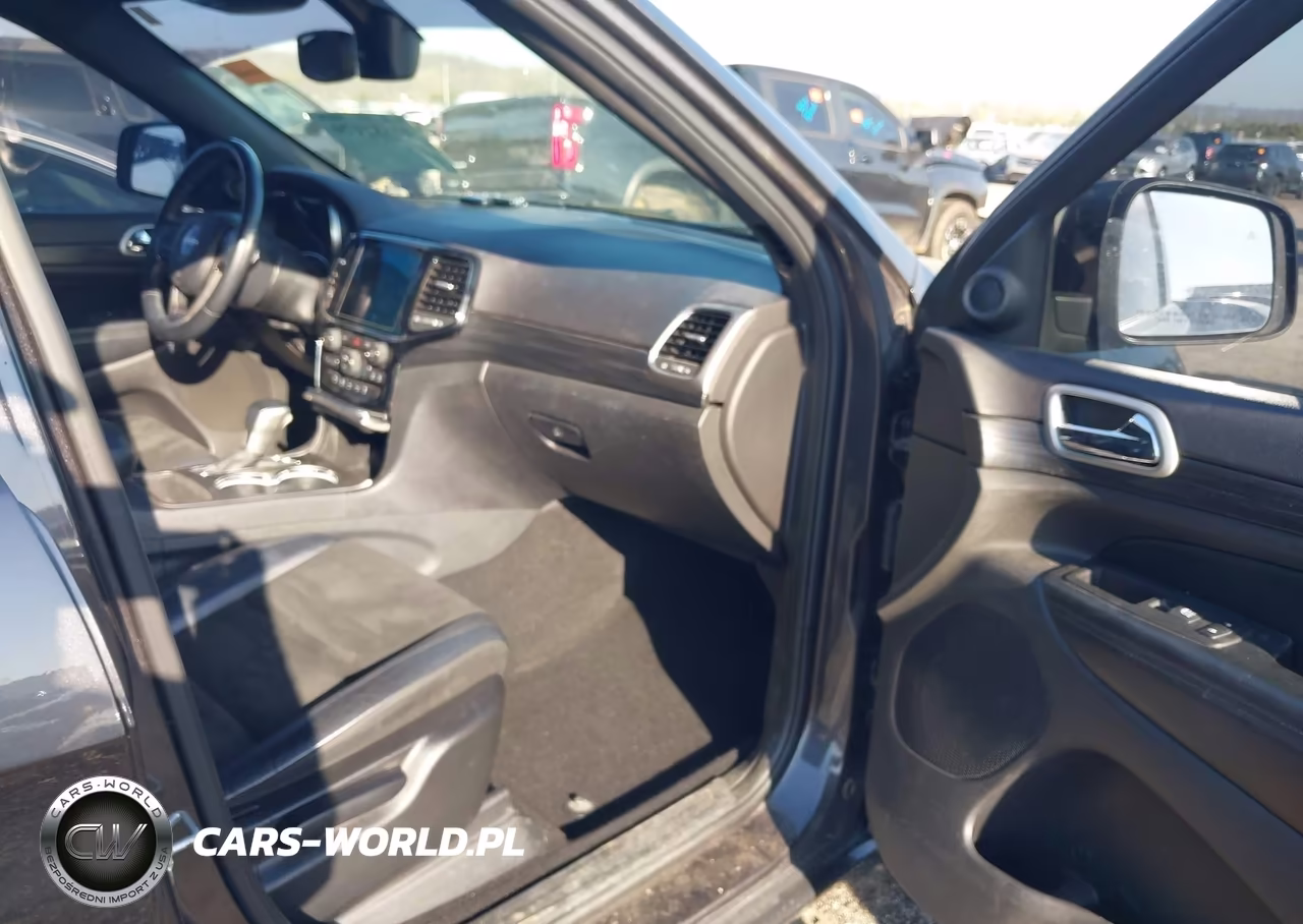2019 Jeep Grand Cherokee Altitude 4X4 VIN:1C4RJFAG4KC659865 - 5