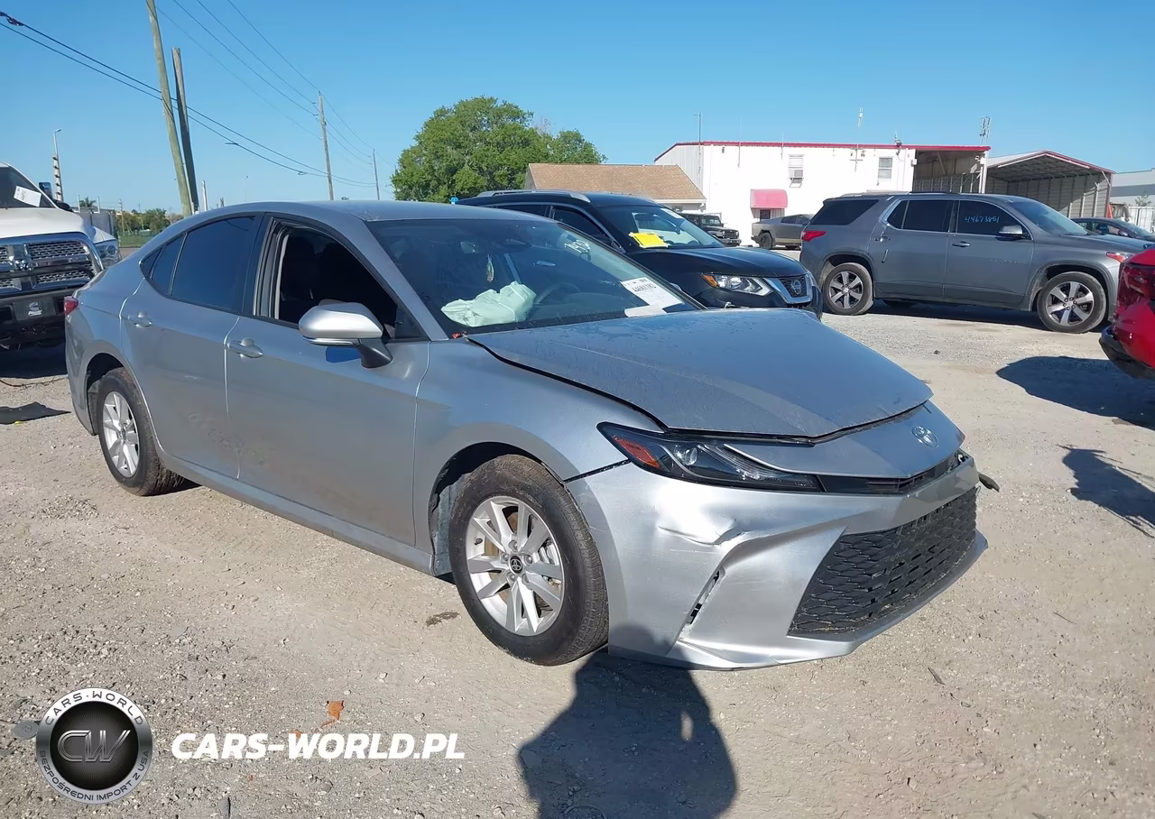 2025 Toyota Camry Le