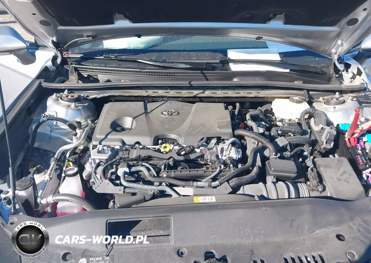 2025 Toyota Camry Le VIN:4T1DAACK1SU587432 - 10