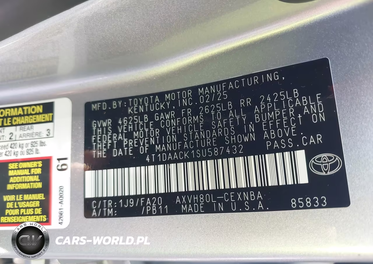 2025 Toyota Camry Le VIN:4T1DAACK1SU587432 - 9