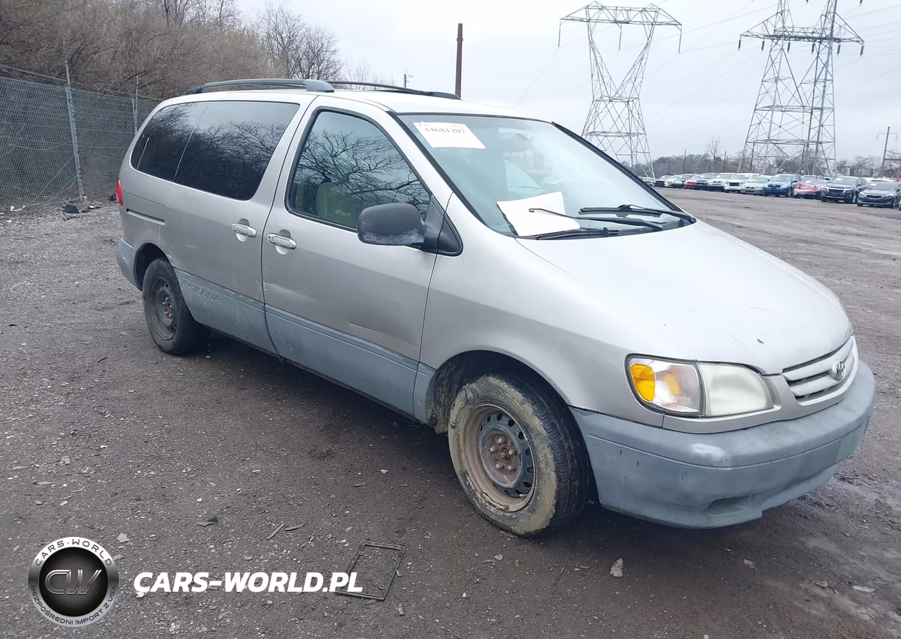 2001 Toyota Sienna Le