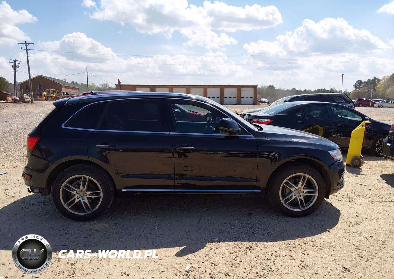 2015 Audi Q5 2.0T Premium VIN:WA1LFAFP9FA036336 - 13