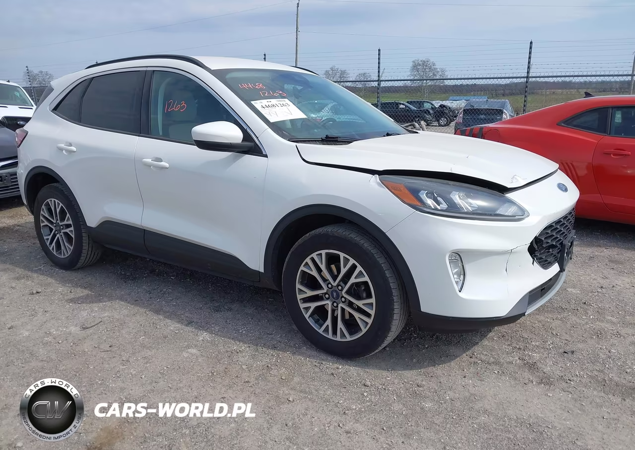 2021 Ford Escape Sel