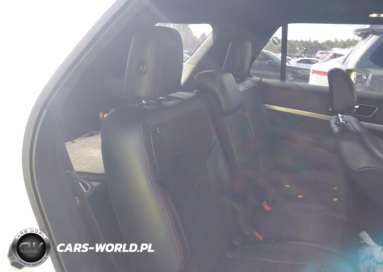2018 Ford Explorer Xlt VIN:1FM5K8D81JGC50219 - 8