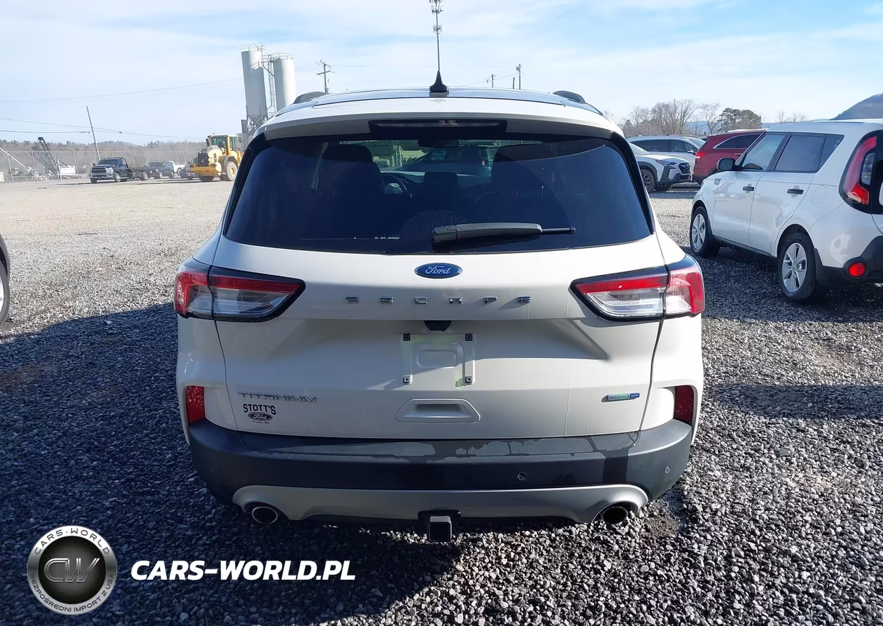 2020 Ford Escape Titanium VIN:1FMCU9J91LUC27466 - 16
