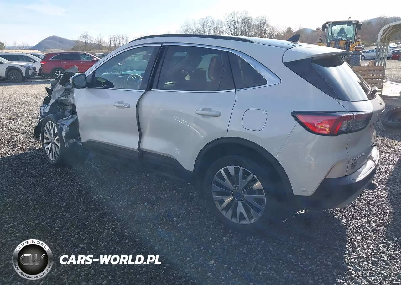 2020 Ford Escape Titanium VIN:1FMCU9J91LUC27466 - 3