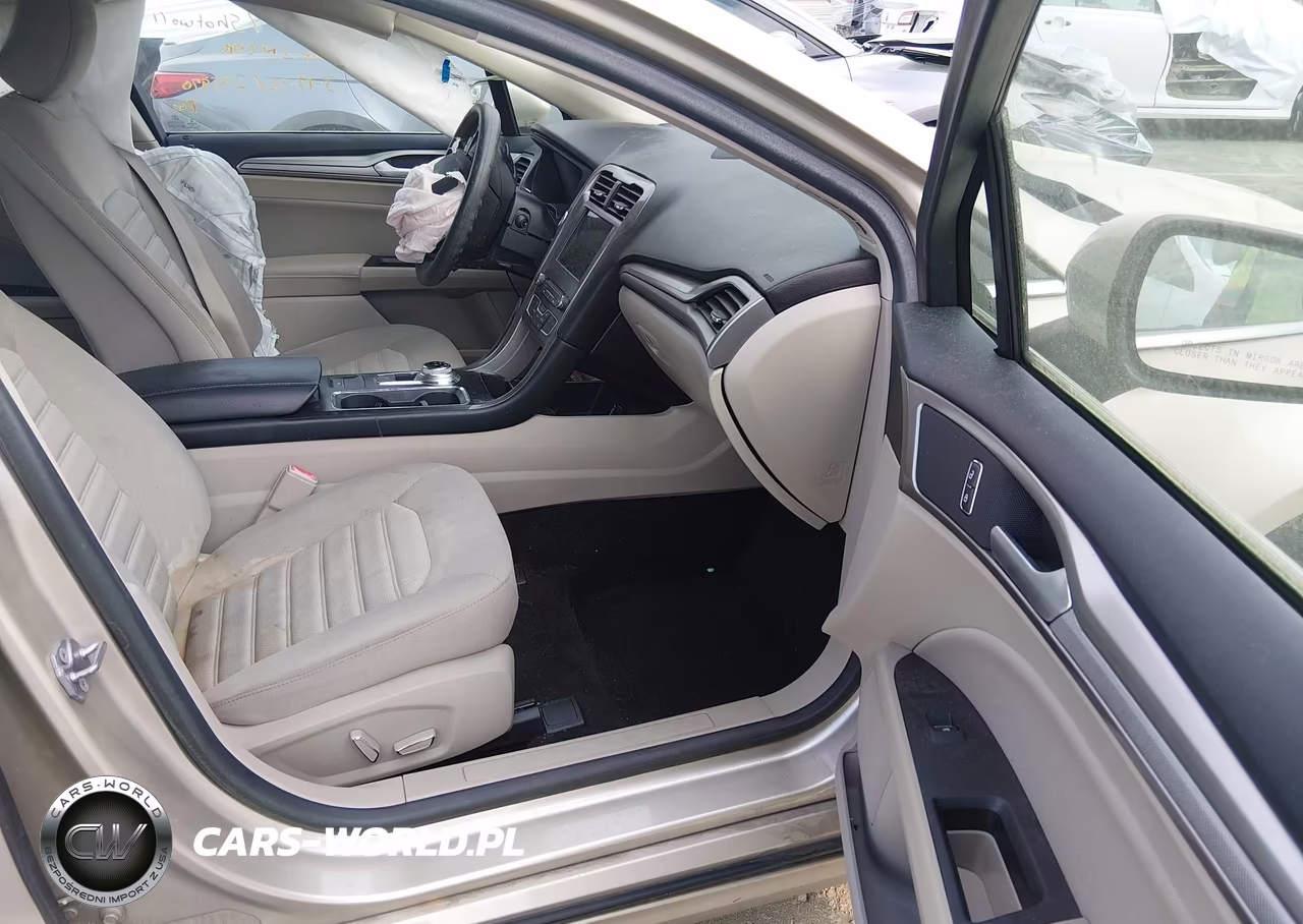 2018 Ford Fusion Se VIN:3FA6P0HD9JR275970 - 5