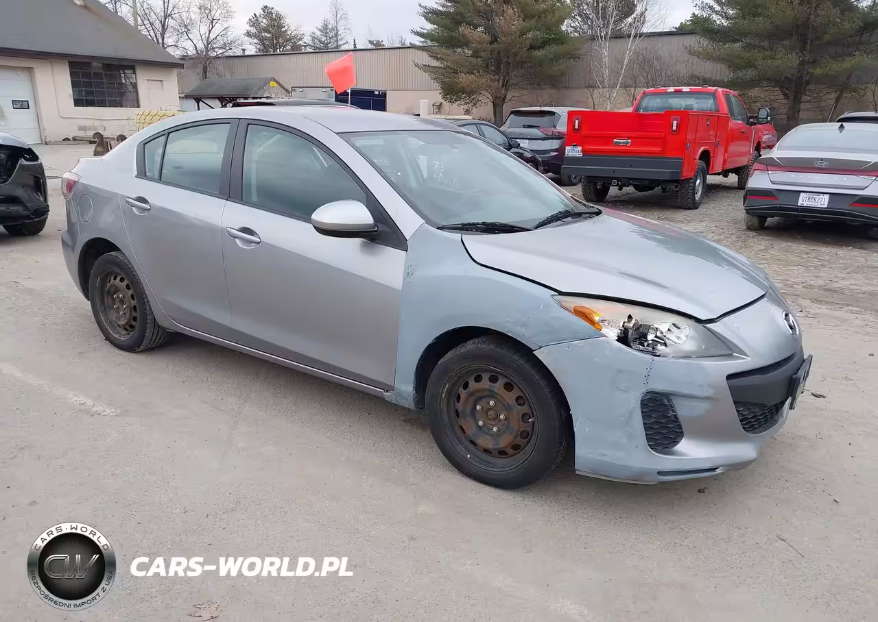 2013 Mazda Mazda3 I Sport