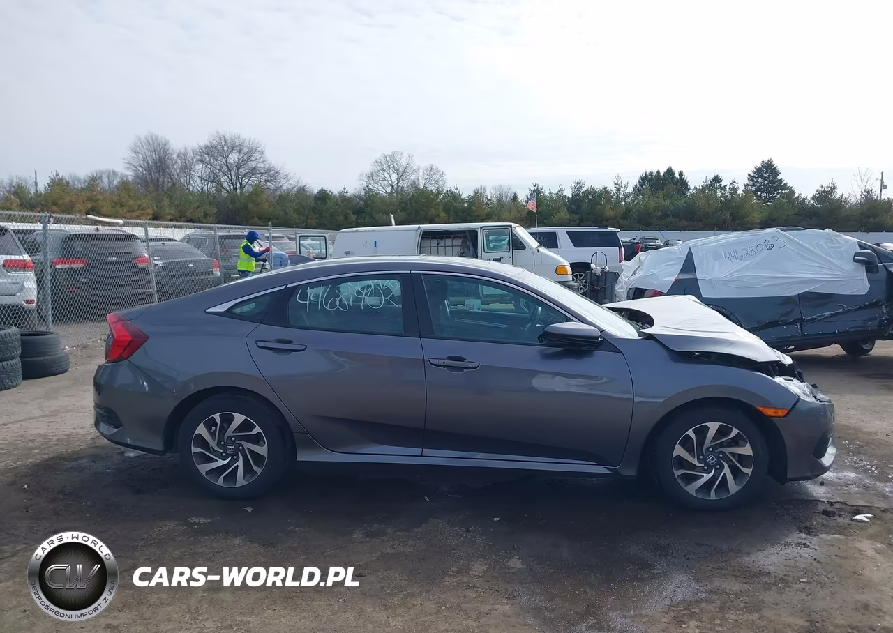 2018 Honda Civic Ex VIN:19XFC2F71JE041540 - 13